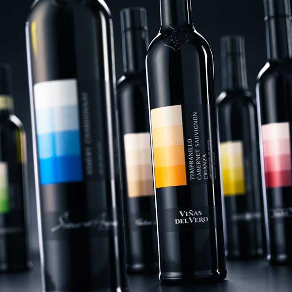 Wein-Etiketten-Serie